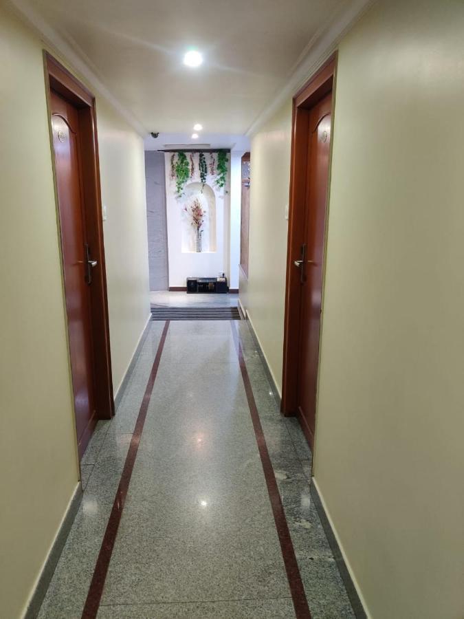 Hotel Stay Inn Бангалор Екстериор снимка