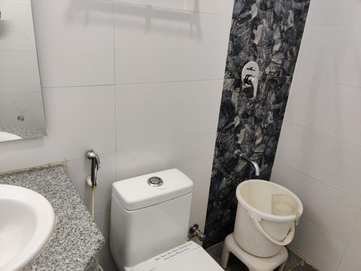 Hotel Stay Inn Бангалор Екстериор снимка